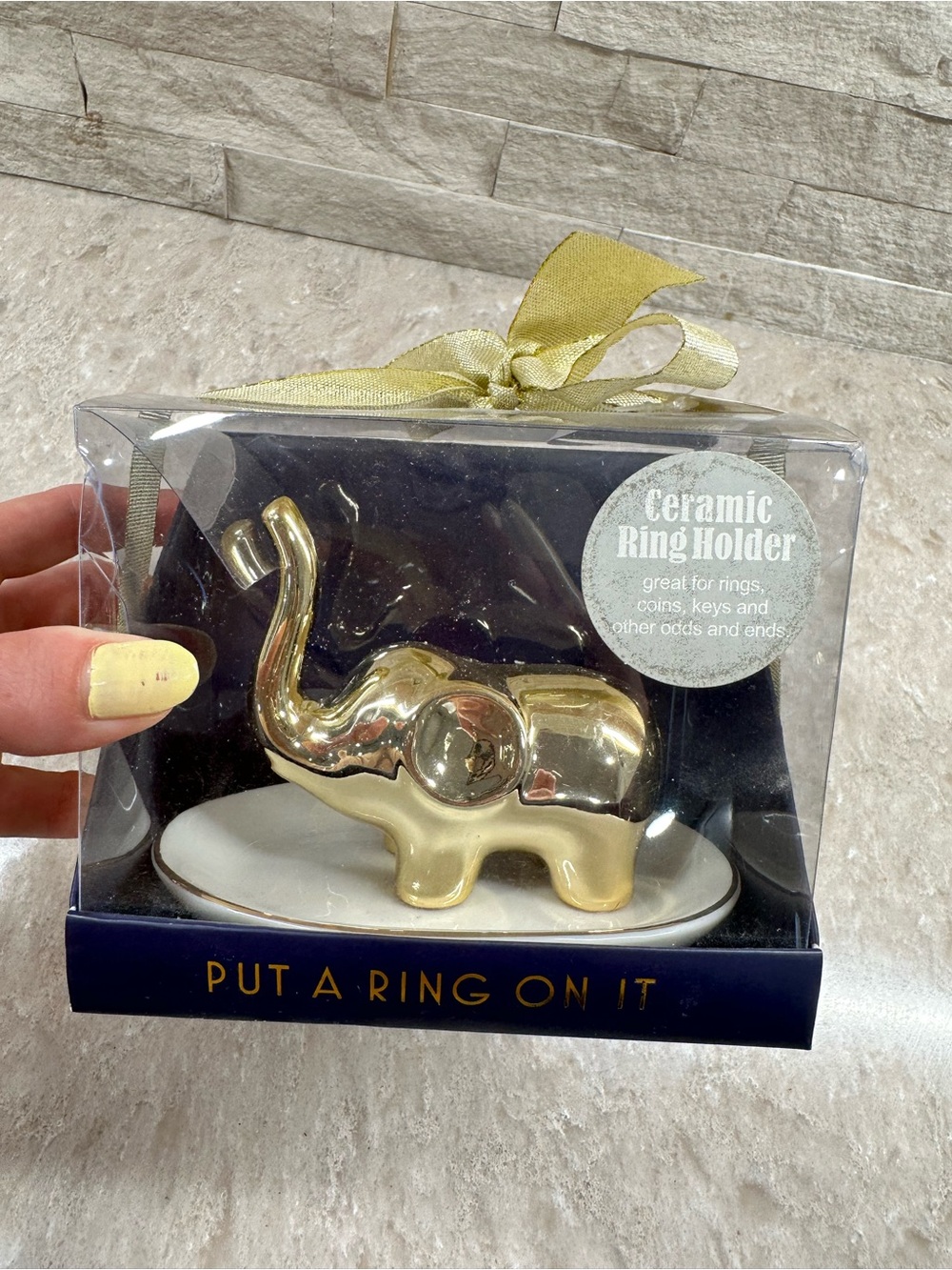 Elephant Ring Holder Trinket Tray Trunk Up Ceramic Gold Tone Jewelry Dish Asian